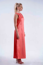 Lade das Bild in den Galerie-Viewer, Classic Dress | cape coral
