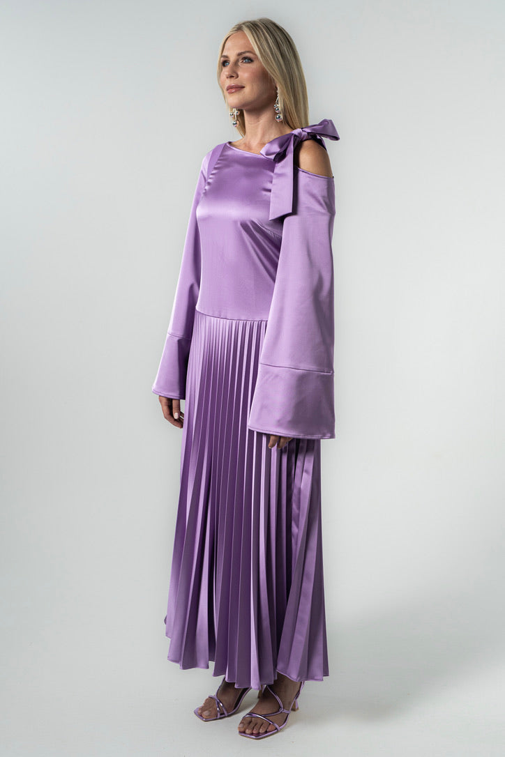 Plissee Dress | purple [low in stock]