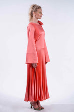 Lade das Bild in den Galerie-Viewer, Plissee Dress | cape coral
