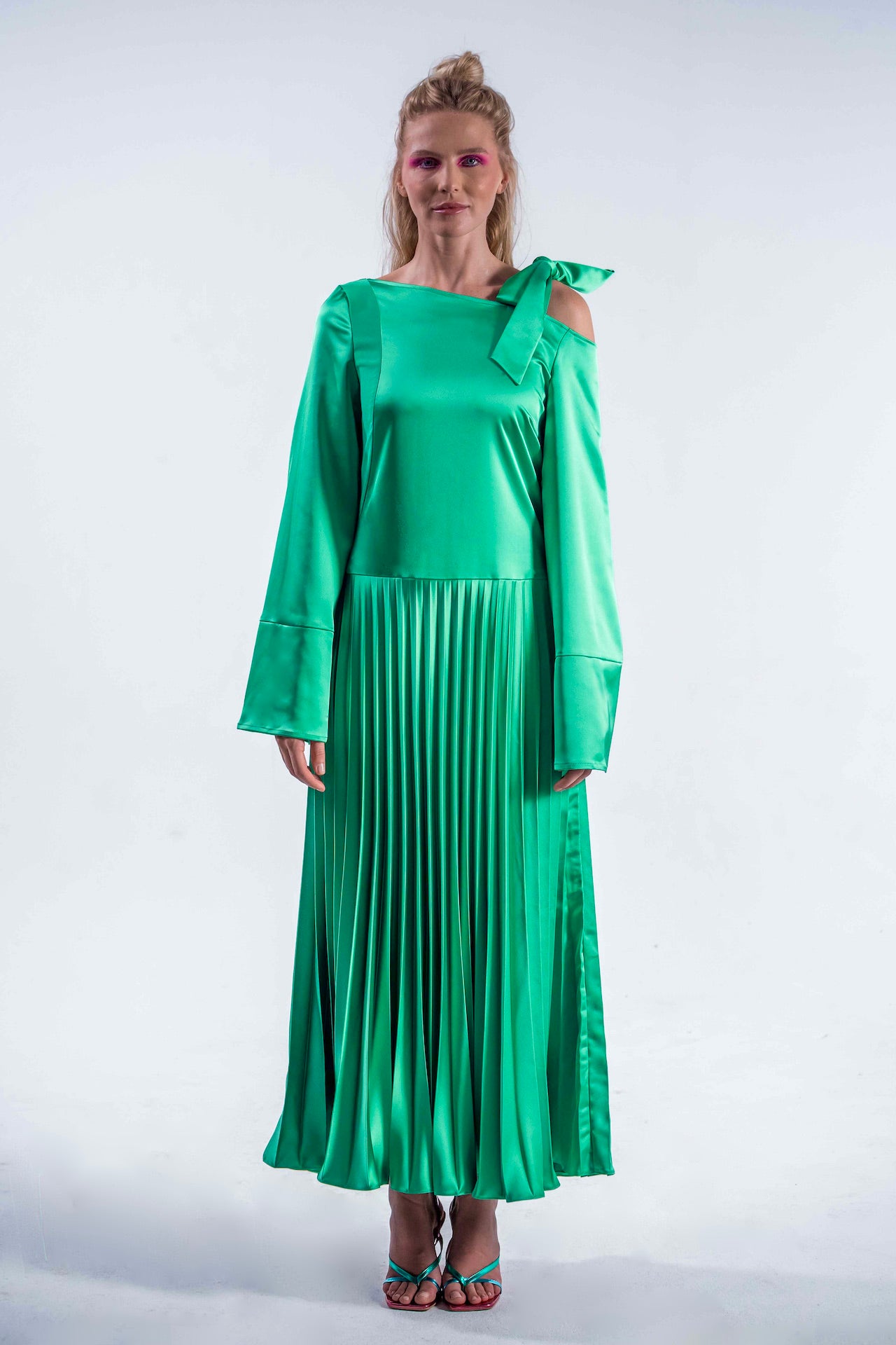 Plissee Dress | emerald green